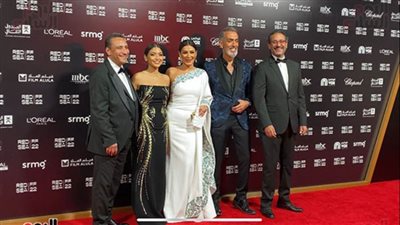 عرض فيلم كاملة بحضور أبطاله في مهرجان البحر الأحمر السينمائي 