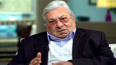 فاروق فلوكس عن ريم مصطفى في مسرحية 