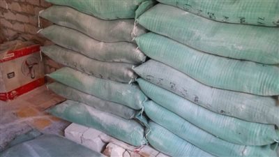 تموين العامرية توجه ضربة لمهربى السلع التموينية ومستخدمى البطاقات بطرق غير مشروعة