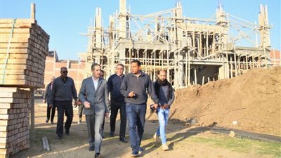 محافظ الغربية يتابع مشروعات 