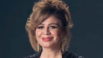 تكريم إلهام شاهين في لندن بعد حظر تجول