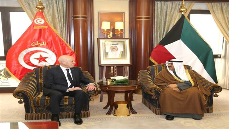 ولي عهد الكويت يلتقي