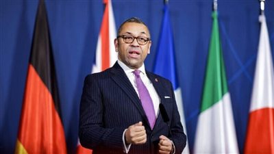 كليفرلي : بريطانيا تنوي التنافس مع روسيا على النفوذ في إفريقيا وآسيا وأمريكا اللاتينية