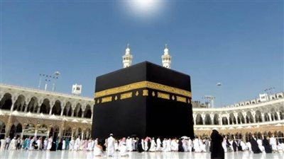 بعد غد..التعامد الثاني والأخير للقمر على الكعبة المشرفة لعام 2022