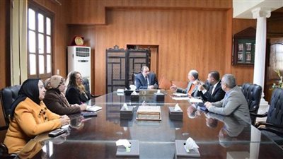 دورات متخصصة جديدة لأعضاء هيئة التدريس والجهاز الإداري بجامعة بنى سويف