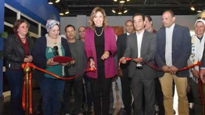 تفاصيل افتتاح وزيرة الثقافة معرض 