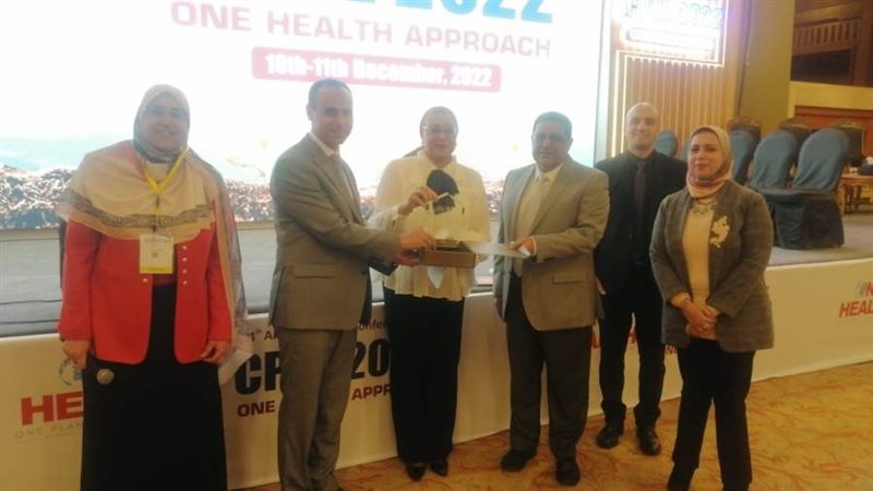 البحيرة الأولي علي