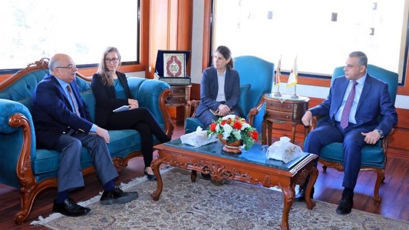 جانب من الوفد