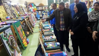 وكيل تعليم البحيرة يفتتح المعرض السنوى للتقويم الميلادي 