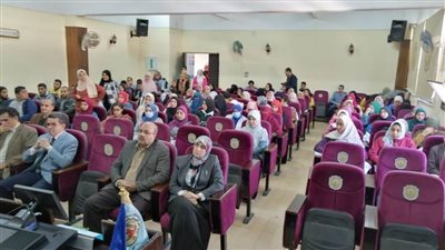 علوم سوهاج تنظم ندوة سعادتك وصحتك في تنظيم أسرتك 