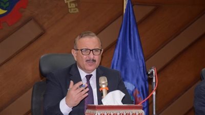 اجتماع مكبر بالبحيرة لمتابعة مشروعات المبادرة الرئاسية 