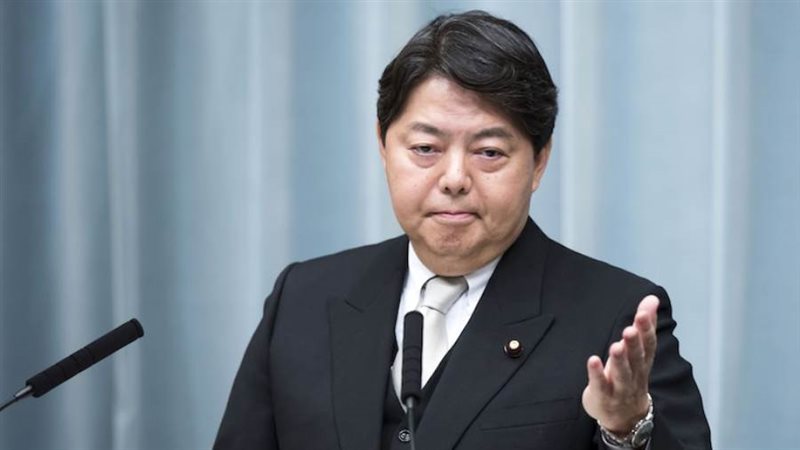 وزير الخارجية اليابانى