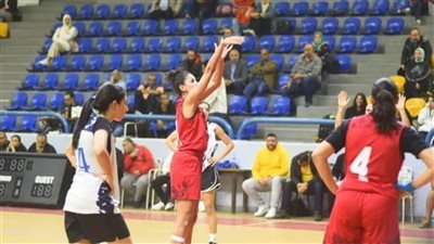 شاهد.. احتفال سيدات سلة الأهلي بالتتويج بلقب منطقة القاهرة 