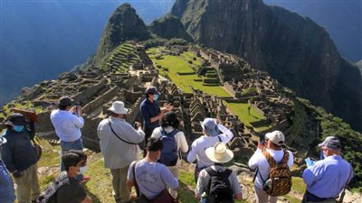 بيرو... استقالة وزيرتي التعليم والثقافة و5 آلاف سائح عالقون في كوسكو