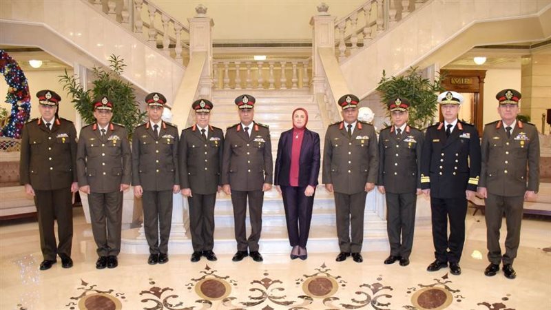 احتفالية لتسليم شهادة