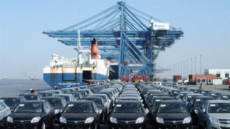 استيراد السيارات