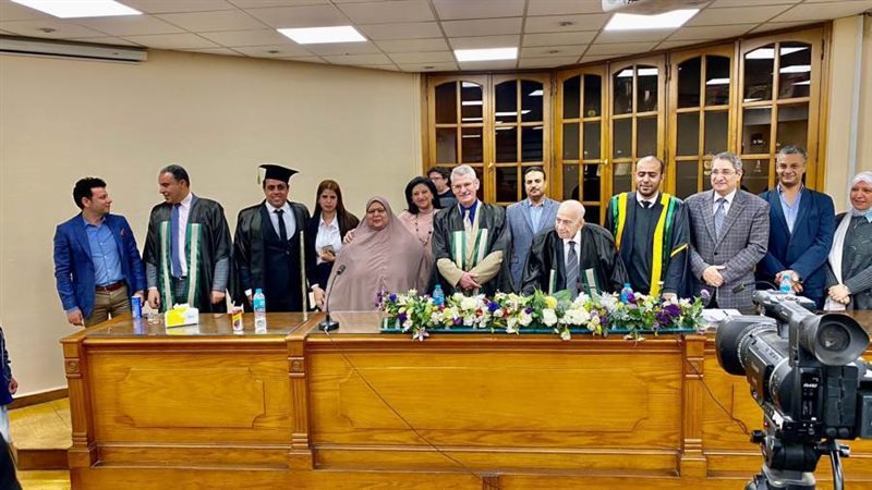 الباحث موسى صبري