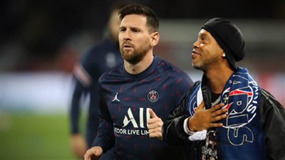 رونالدينيو في رسالة مؤثرة لـ 