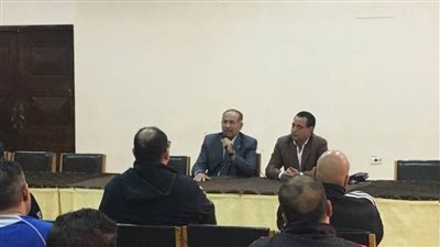 رئيس الاتحاد المصري لكرة اليد يفتتح الدراسة المتخصصة لمدربي حراس المرمى