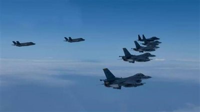 كوريا الجنوبية وأمريكا تجريان مناورات جوية لتعزيز 