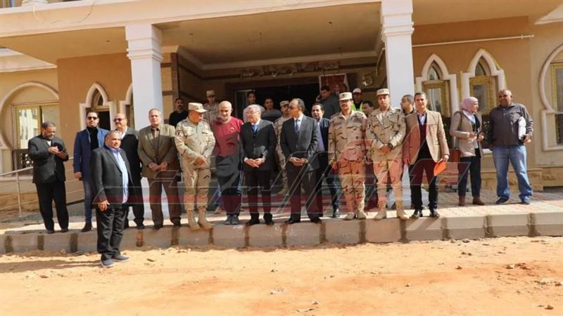 محافظ المنيا ونايبه