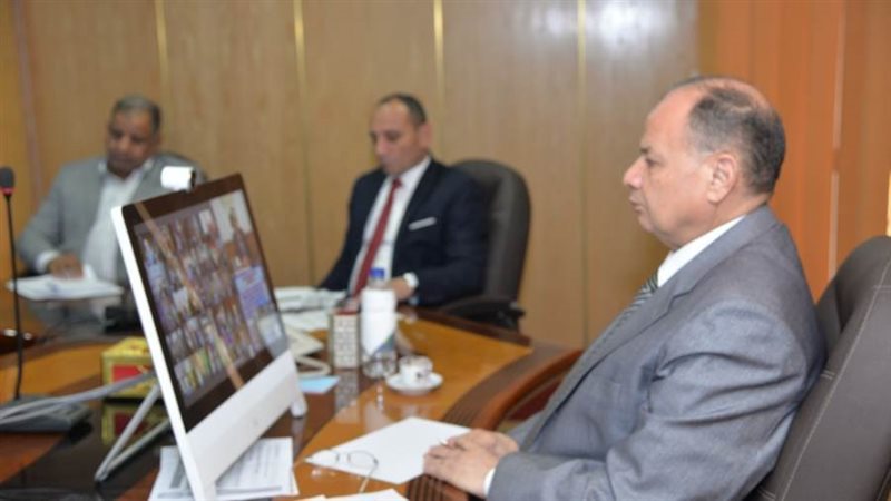 محافظ أسيوط يشارك