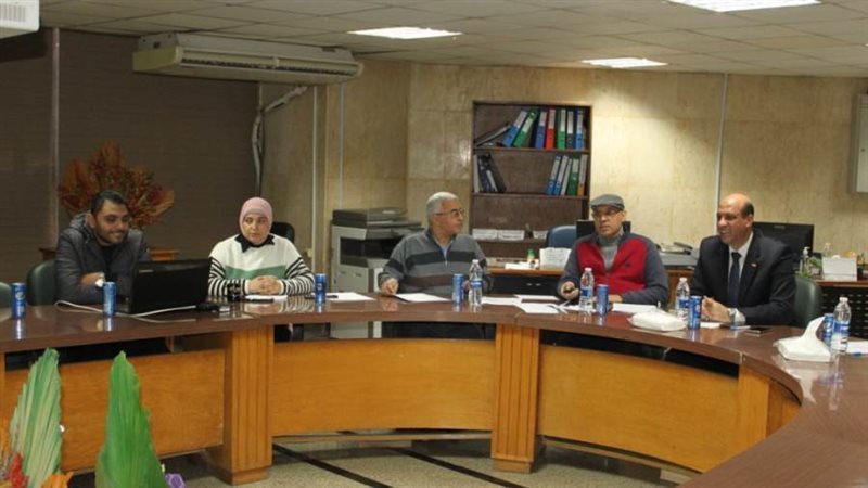 جامعة أسيوط تواصل