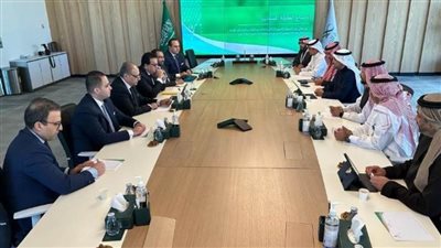 وزير الصحة يبحث مع نظيره السعودي التعاون لتحقيق الأمن الدوائي للشعوب العربية