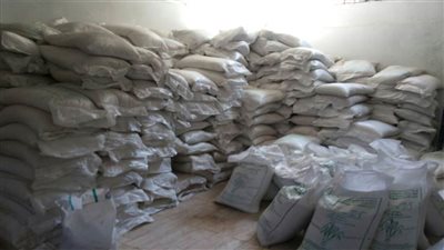 ضبط كميات من الأرز قبل بيعها في السوق السوداء بقنا