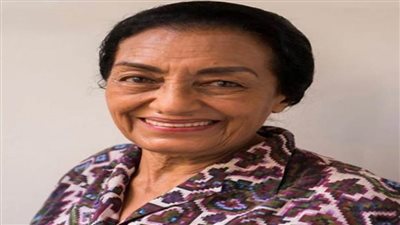 مصرية تحصل على جائزة ولقب الأسطورة الحية للاتحاد الدولي لعلوم التغذية في طوكيو