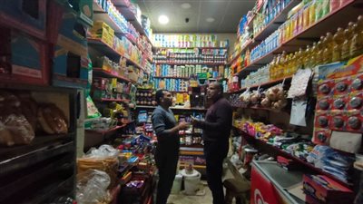 حملات مكثفة لضبط الأسواق والتأكد من توافر السلع الغذائية بالبحيرة