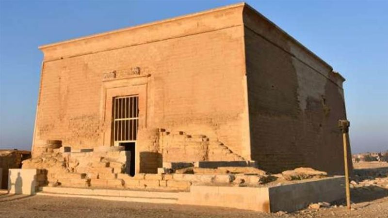 الشمس تتعامد على