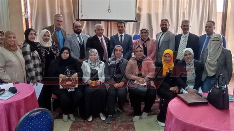 خلال الملتقي