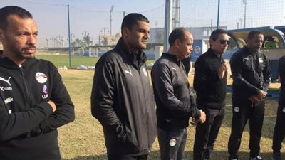 منتخب الشباب لكرة القدم يخوض مرانا صباحيا بحضور محمد بركات