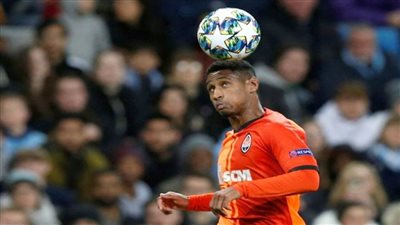 ليون: المهاجم البرازيلي 