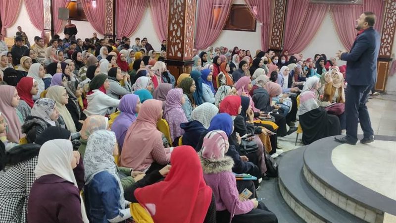 قوافل تعليمية ببنى