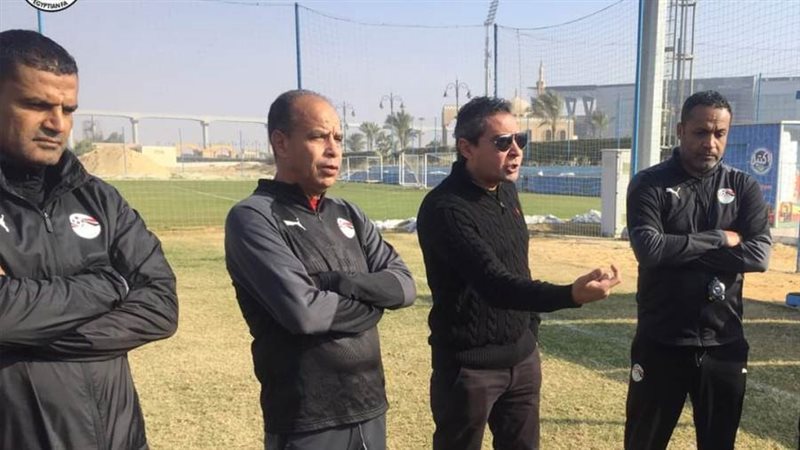 الجهاز الفنى لمنتخب