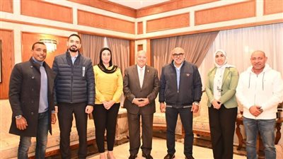 وكيل صحة النواب يشيد بالتطور الذي يشهده نادي الزهور