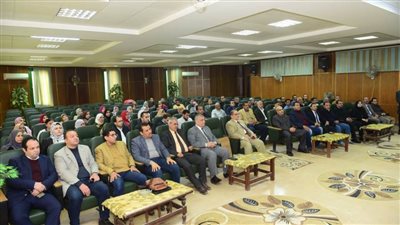 اعتماد كليتي التجارة والآداب من ايجاك والمنتدى الدولي للاعتماد IAF