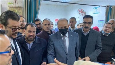 رئيسا جامعتي المنصورة وحورس يزوران مصابي حادث الأتوبيس