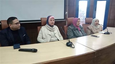 ندوة لإعلام المنيا تؤكد السوشيال ميديا تسببت في ارتفاع حالات الطلاق وهددت قيم الأسرة 