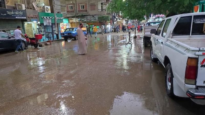 سقوط أمطار خفيفة