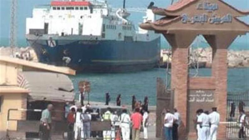 إغلاق ميناء العريش