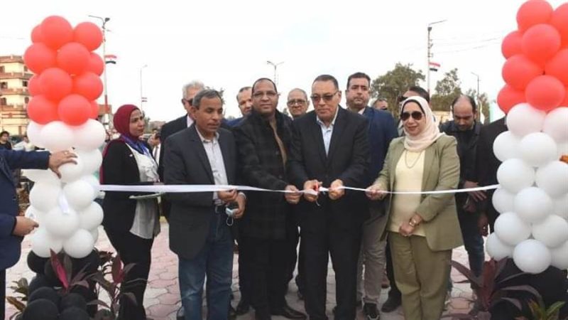 جانب من افتتاح جدارية