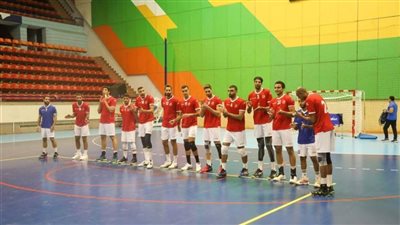 طائرة رجال الأهلي تلتقي بسموحة في بطولة الدوري