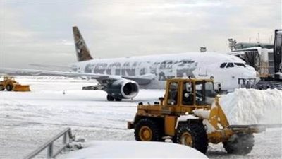 أسوشيتيد برس: استمرار فوضى السفر داخل المطارات الأمريكية 