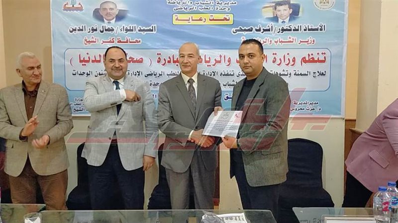 خلال التكريم