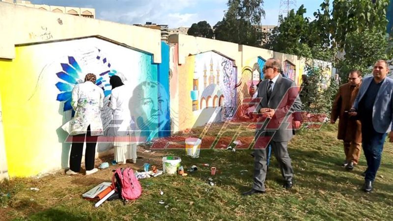 تزين الأسوار