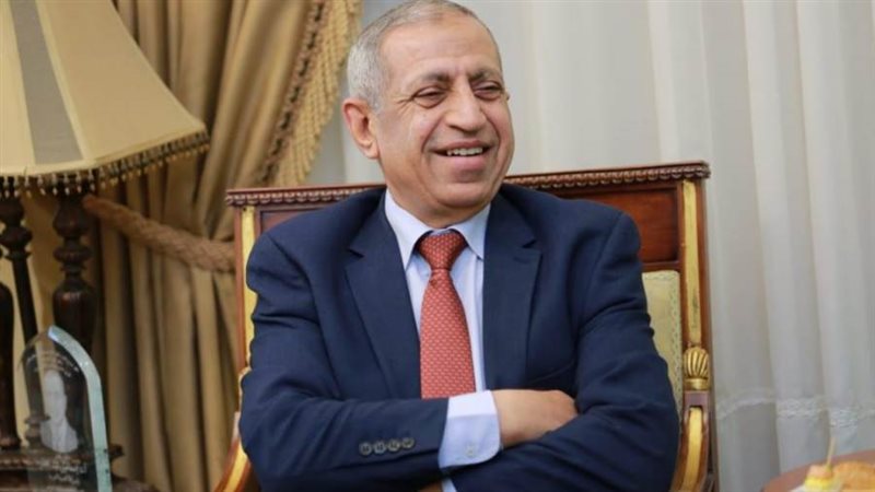 الدكتور إسماعيل فرج