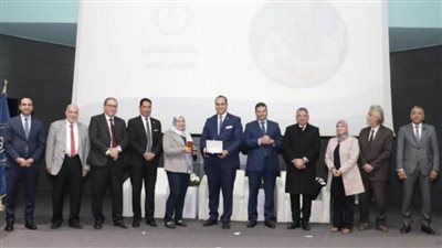 الرعاية الصحية تكرم ممثلي الإدارات والمنشآت الطبية المتميزة المشاركة في مؤتمر المناخ